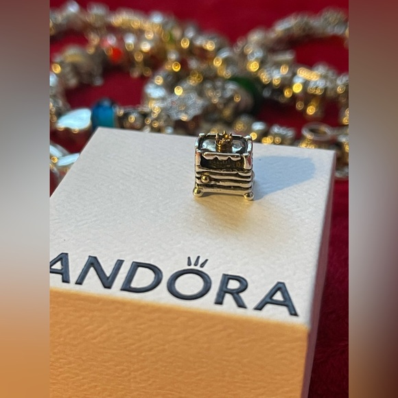 Authentic Pandora The princess and the pea charm s925 ale - Picture 2 of 7